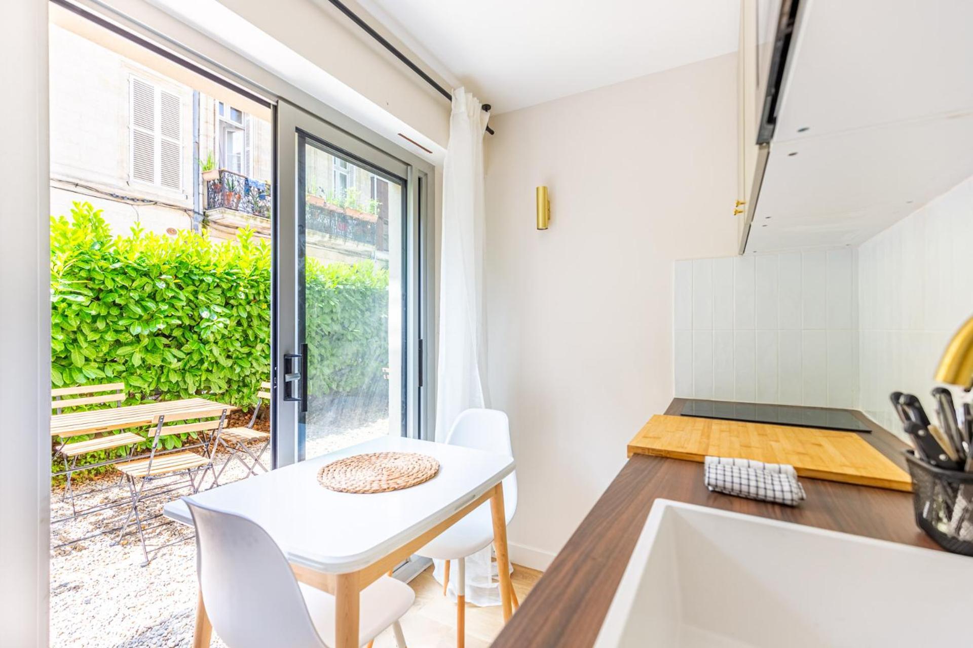 Lavie Maison Balneo Garden Flat Бордо Экстерьер фото